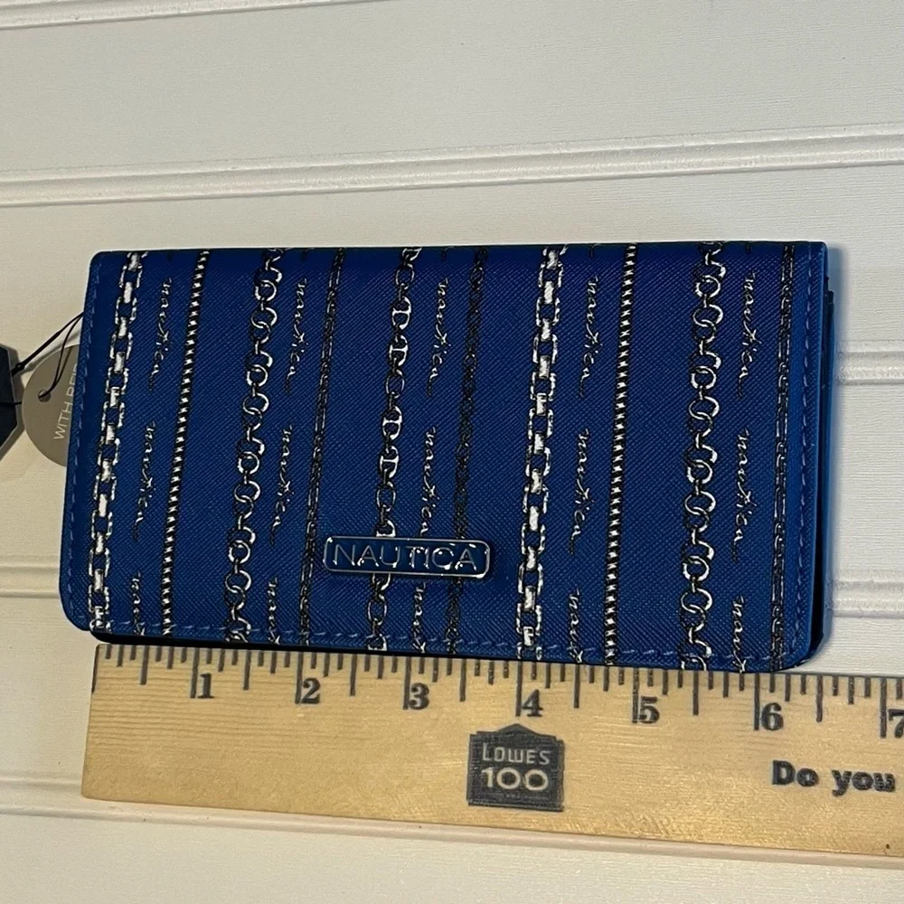 Nautica Blue Chain Print Wallet with Logo Plaque Costal Summer Western Timeless - Picture 5 of 5